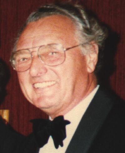 Kenneth Holling